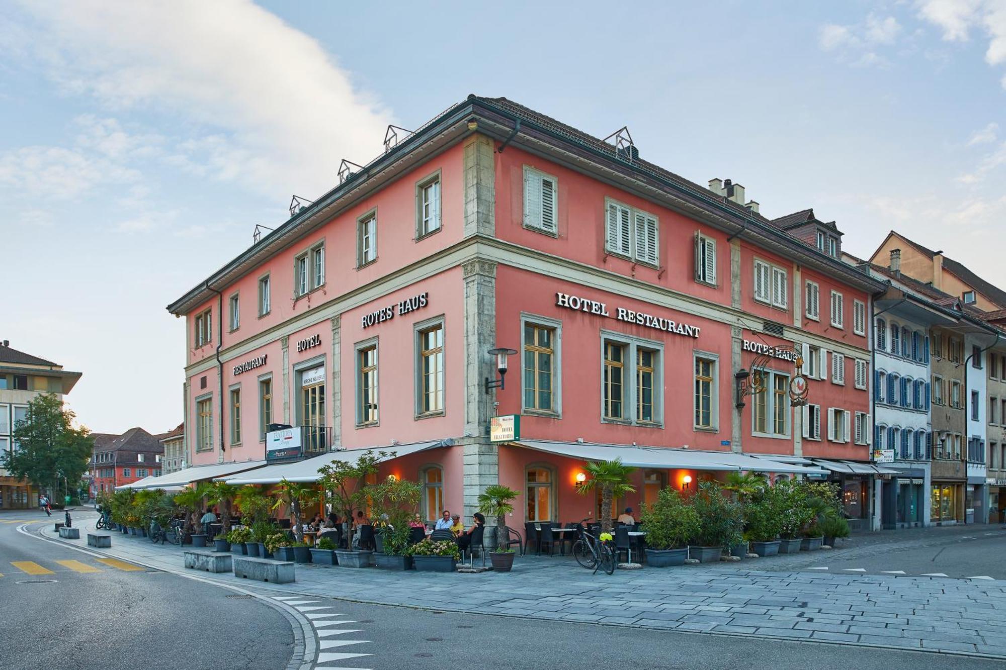 Hotel Rotes Haus ブルック エクステリア 写真